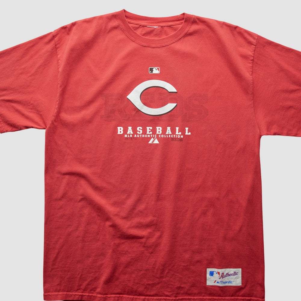 Cincinnati Reds Majestic 2000s T-Shirt - Red - 2XL by Fanatics Real Vintage T-shirts