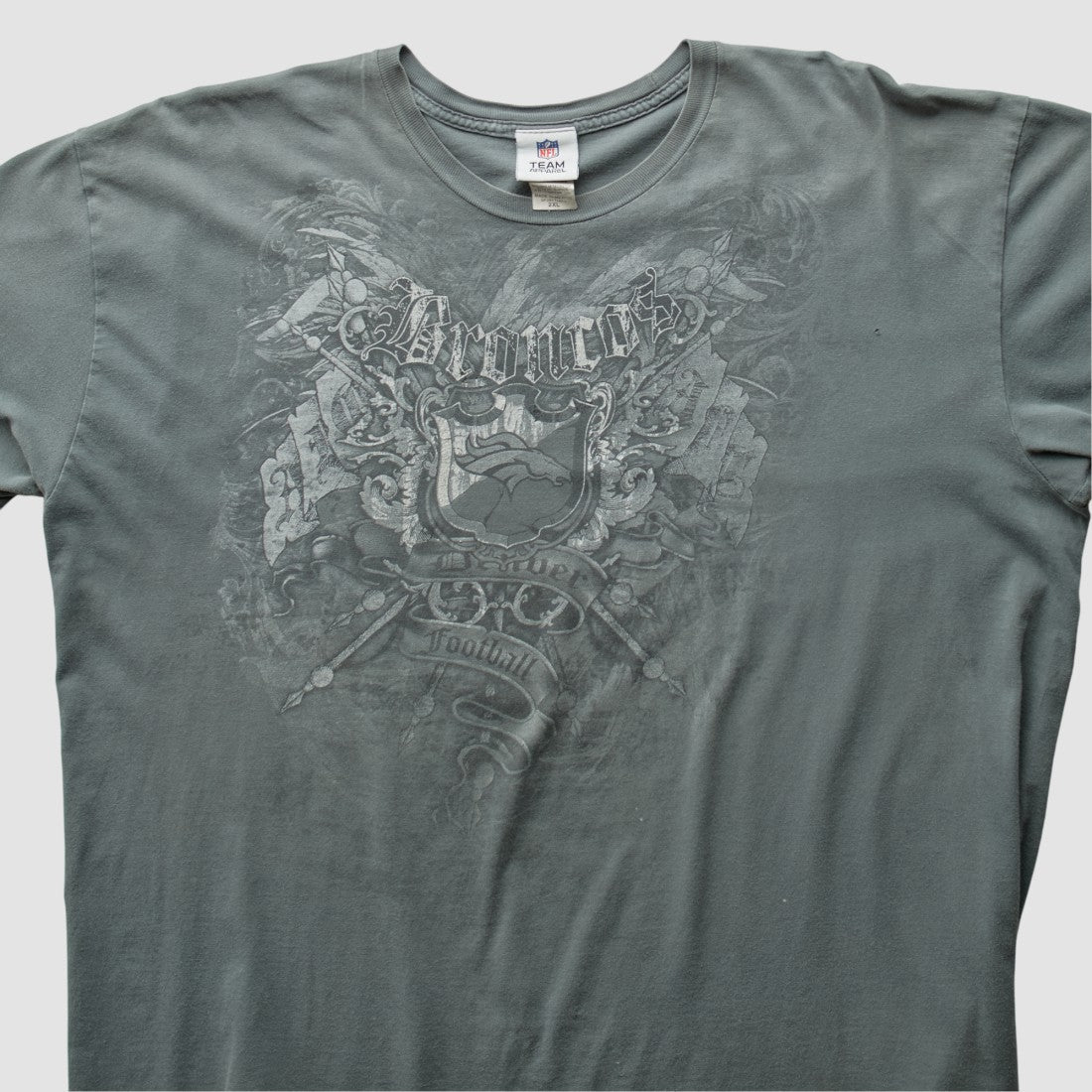 Denver Broncos 2000s T-Shirt Gray Vintage