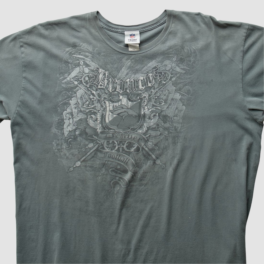 Denver Broncos 2000s T-Shirt Gray Vintage