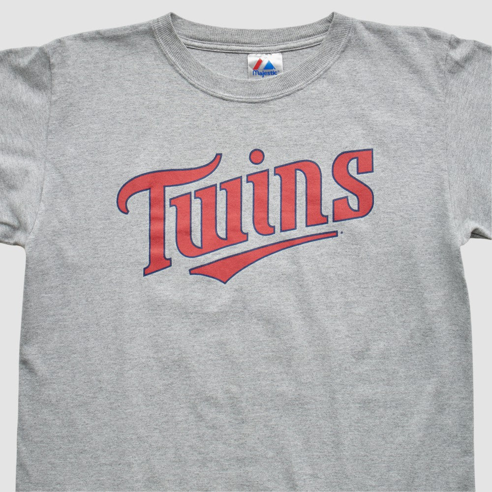 Minnesota Twins Majestic 2000s T-Shirt - Gray - M by Fanatics Real Vintage T-shirts
