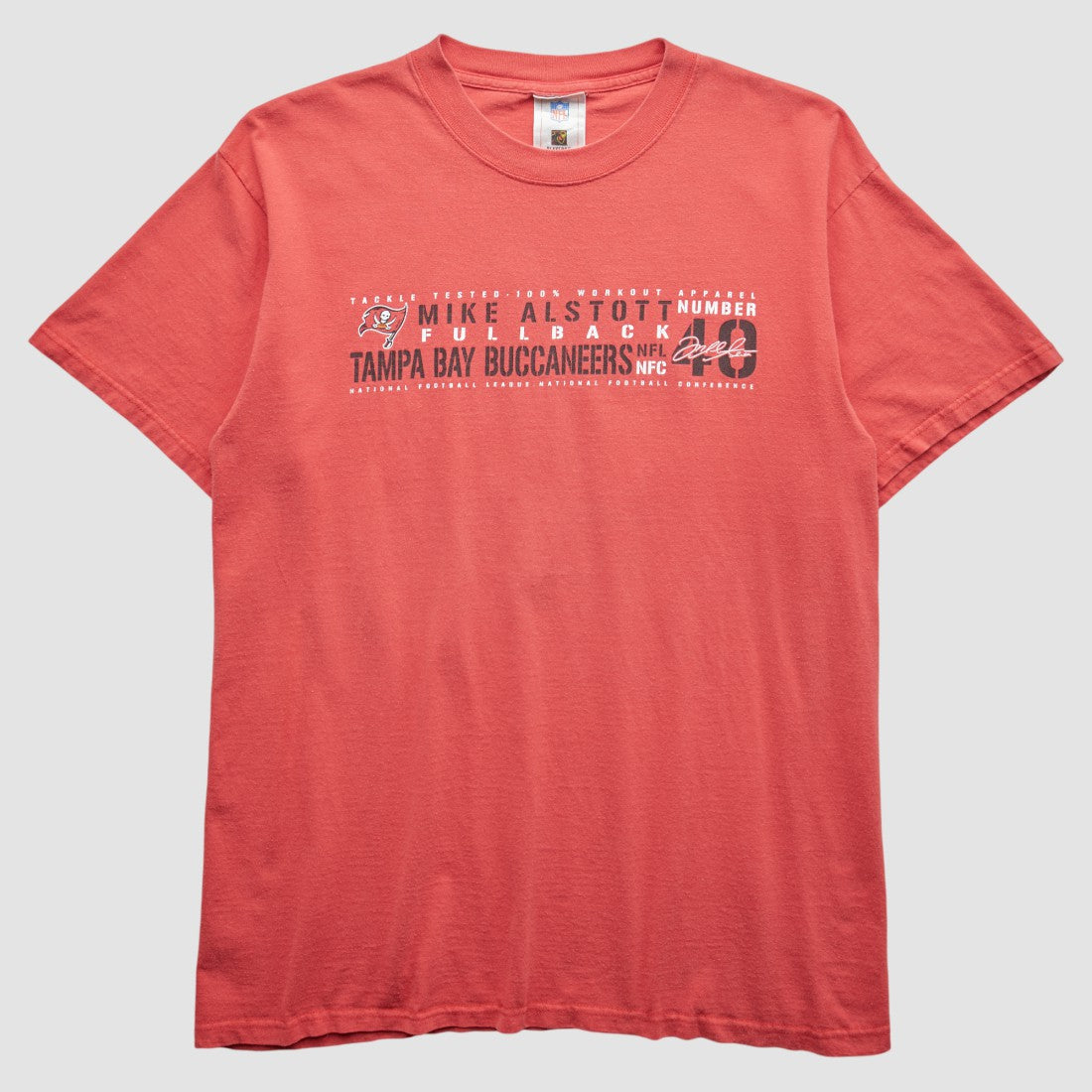 Tampa Bay Buccaneers NFL 2000s T-Shirt Orange Vintage