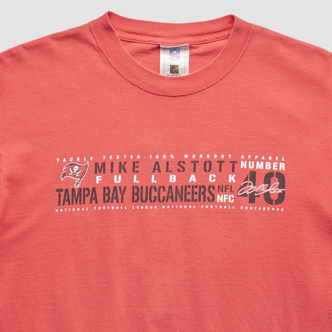 Tampa Bay Buccaneers NFL 2000s T-Shirt Orange Vintage