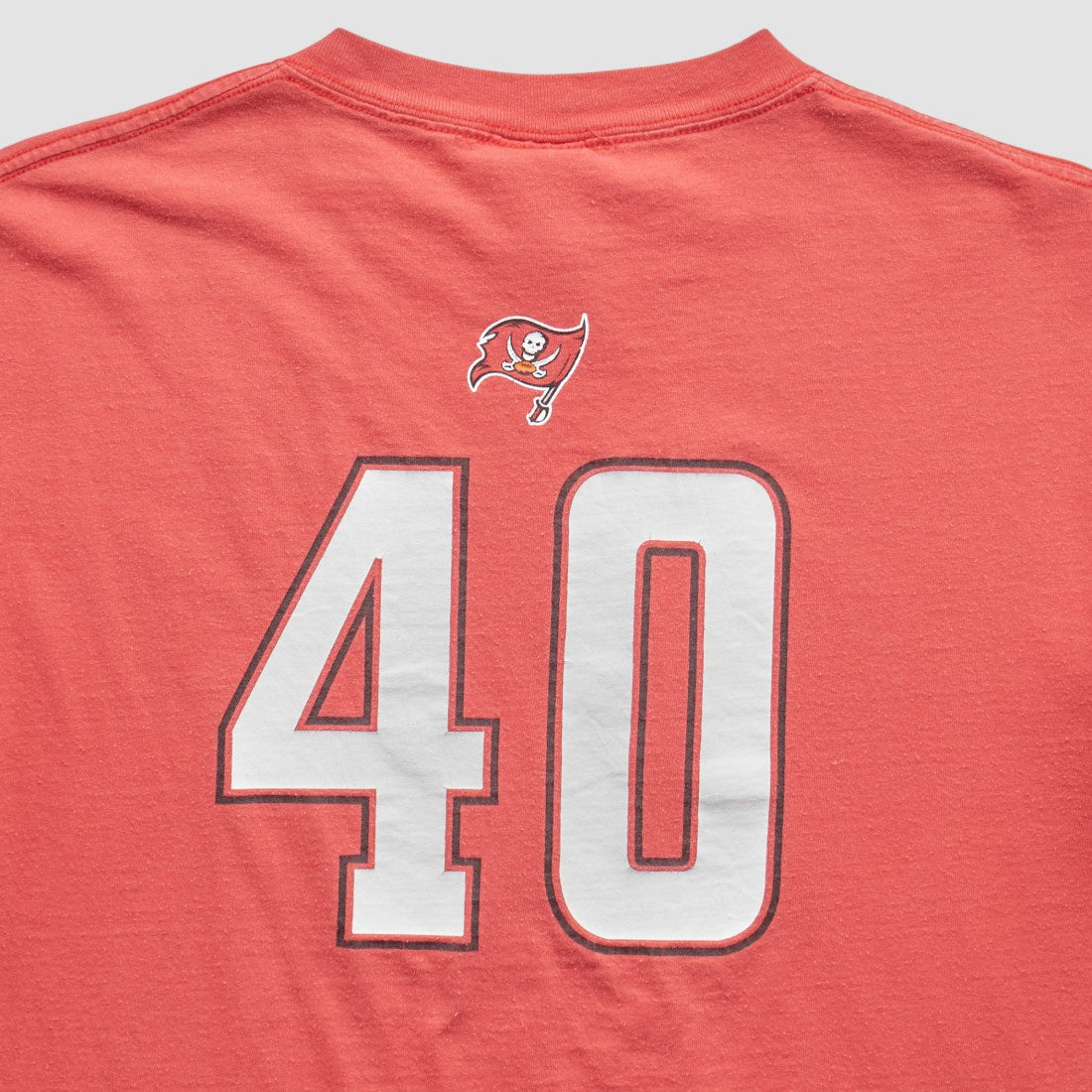 Tampa Bay Buccaneers NFL 2000s T-Shirt Orange Vintage