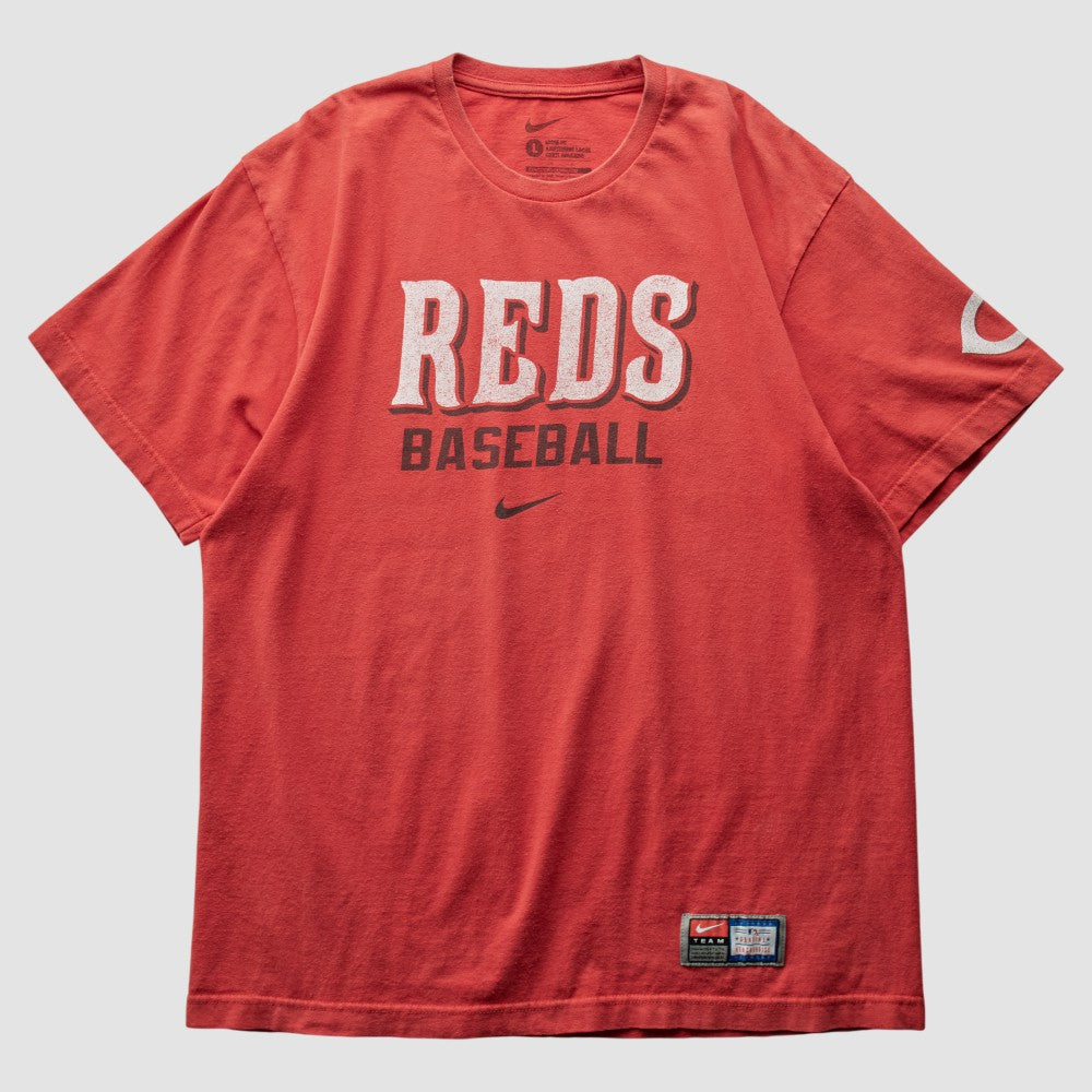 Cincinnati Reds Nike 2000s T-Shirt - Red - S by Fanatics Real Vintage T-shirts