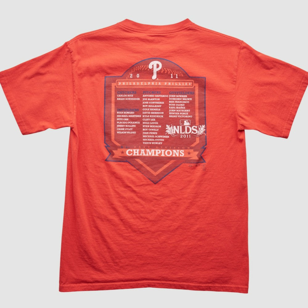 Philadelphia Phillies Majestic 2011 T-Shirt - Red - M by Fanatics Real Vintage T-shirts