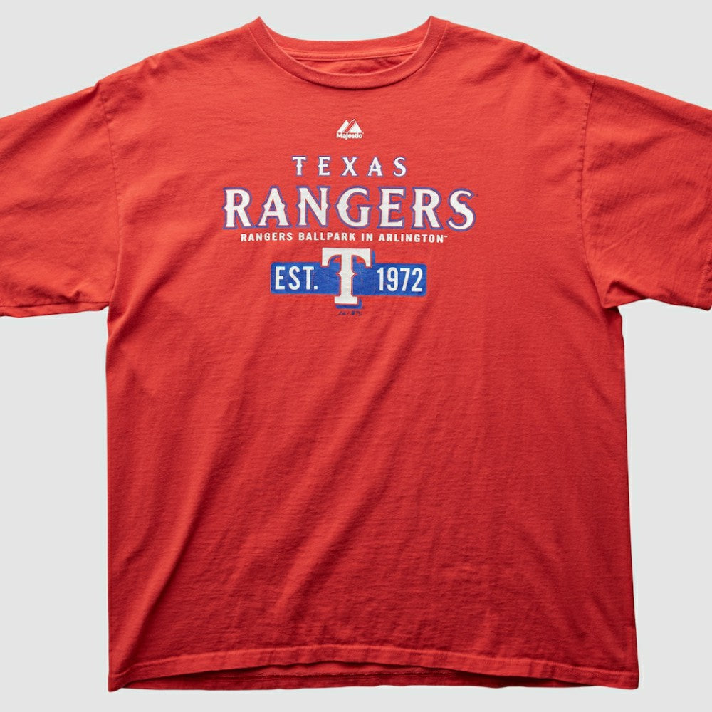 Texas Rangers Majestic 2000s T-Shirt - Red - XL by Fanatics Real Vintage T-shirts