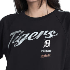 Detroit Tigers G-III 4Her by Carl Banks Women's Classic Play Cropped T-Shirt - Black T-shirts