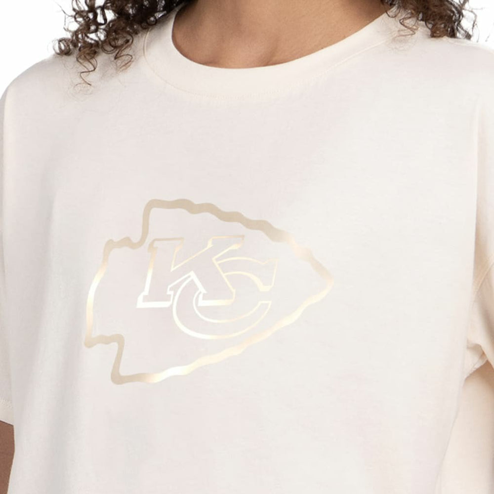Kansas City Chiefs Starter Women's Pastel Travel Boxy Cropped T-Shirt Cream