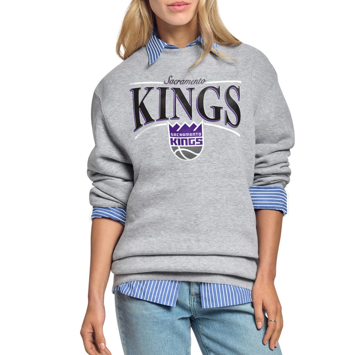 Sacramento Kings Starter Women's Arch Stripe Fleece Crewneck Sweatshirt Gray