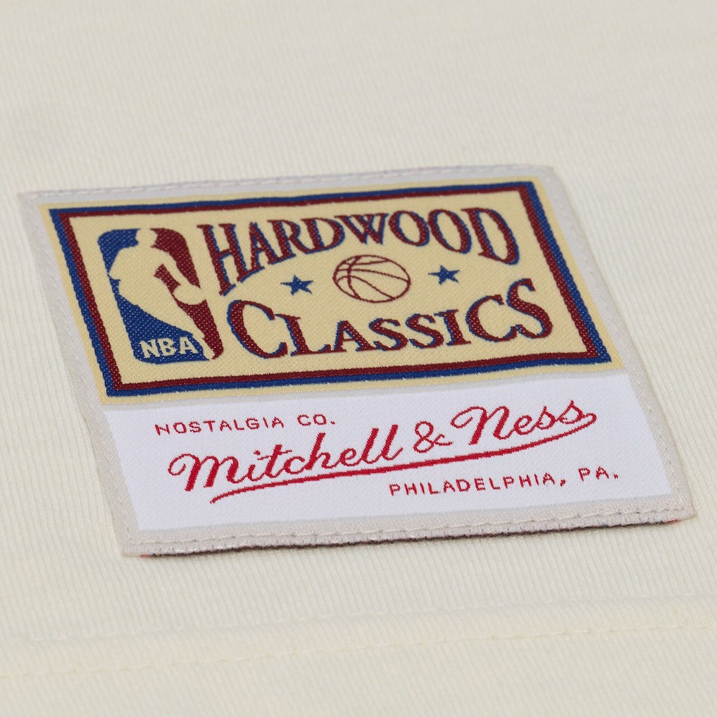 Dallas Mavericks Hardwood Classics Chainstitch Premium T-Shirt Cream