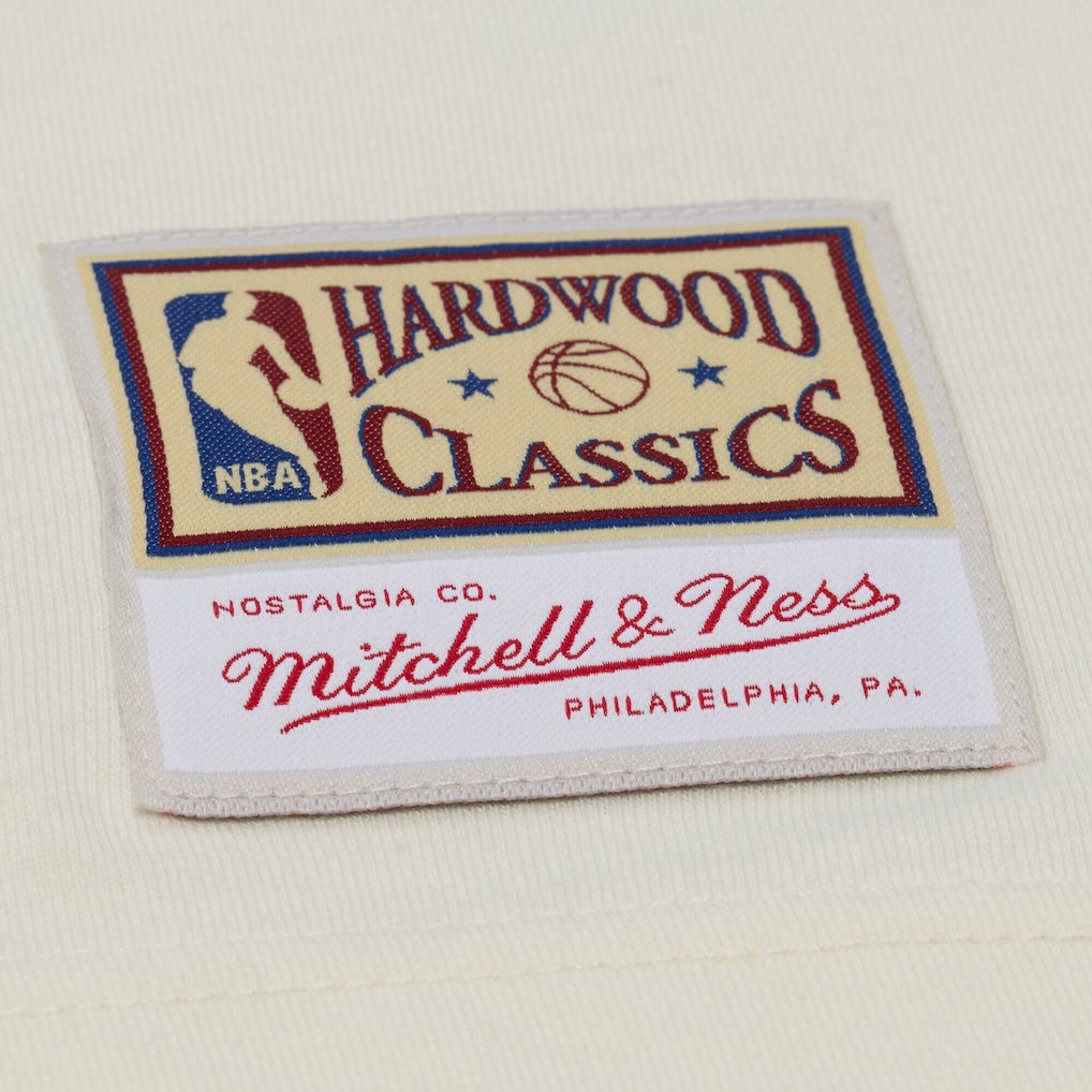 Memphis Grizzlies Hardwood Classics Chainstitch Premium T-Shirt Cream