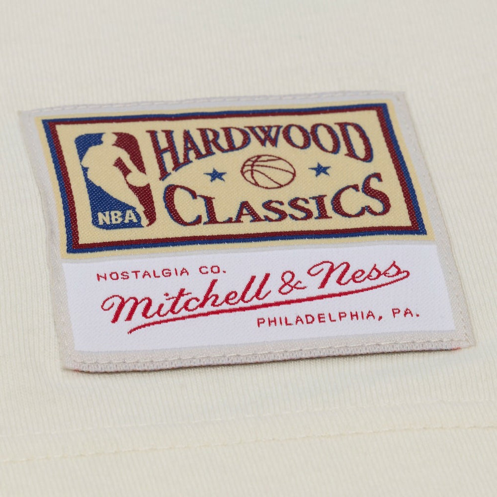 Memphis Grizzlies Hardwood Classics Chainstitch Premium T-Shirt Cream