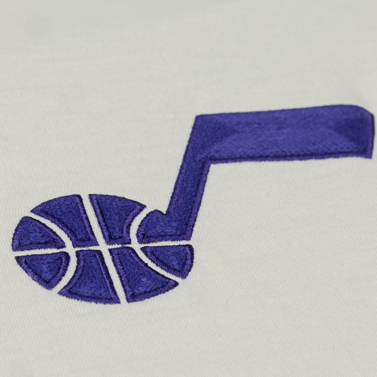Utah Jazz Hardwood Classics Chainstitch Premium T-Shirt Cream