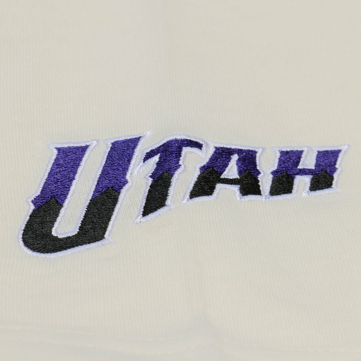 Utah Jazz Hardwood Classics Chainstitch Premium T-Shirt Cream