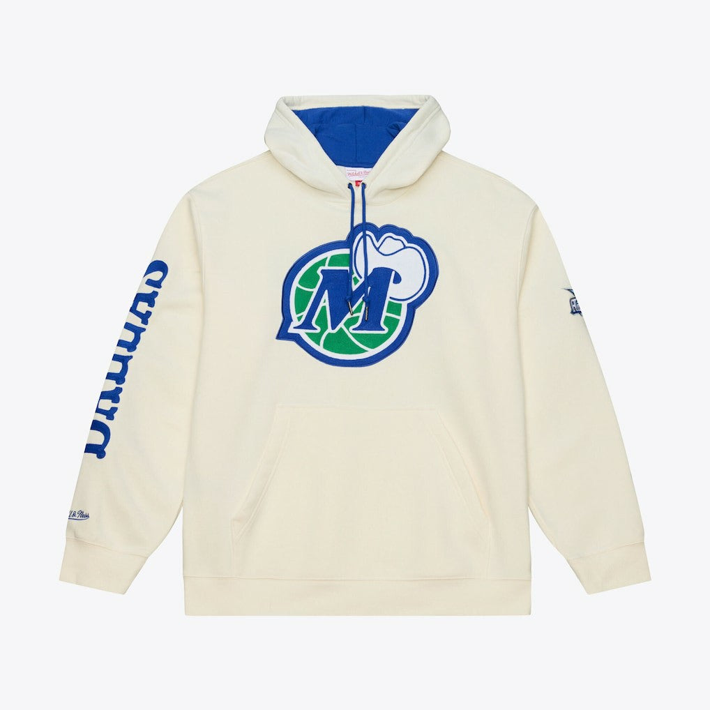Dallas Mavericks Hardwood Classics Chainstitch Premium Fleece Hoodie Cream