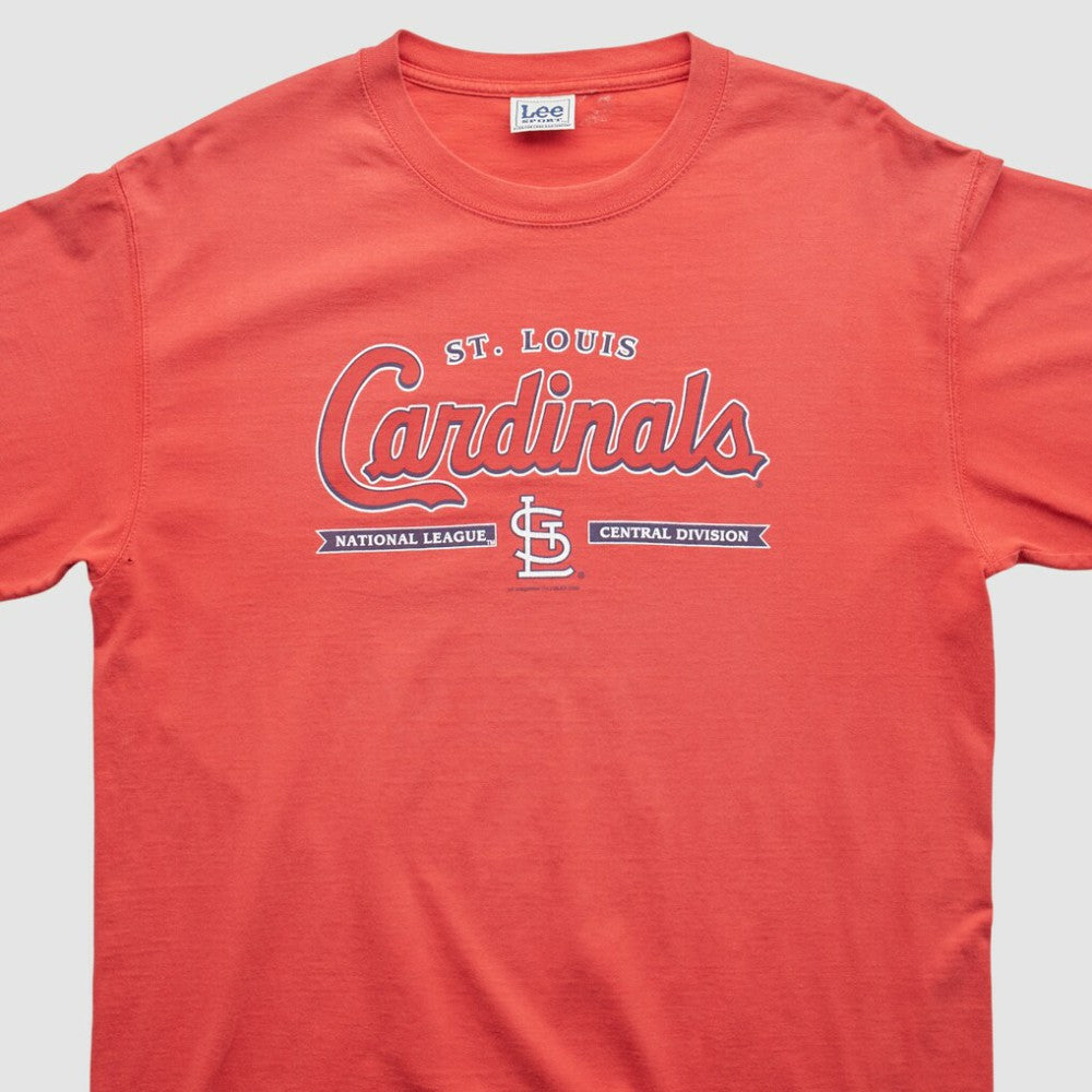 St. Louis Cardinals Lee Apparel 2000s T-Shirt - Red - M by Fanatics Real Vintage T-shirts