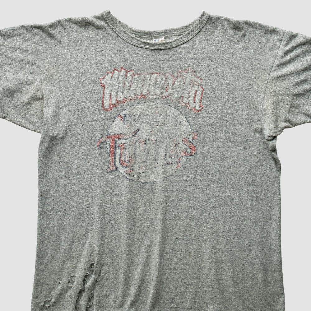 Minnesota Twins 80s T-Shirt - Heather Gray - L by Fanatics Real Vintage T-shirts