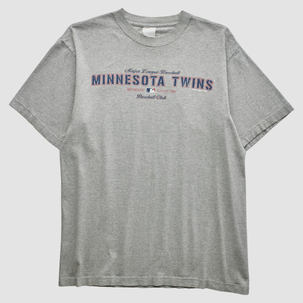 Minnesota Twins Majestic 2002 T-Shirt - Heather Gray - M by Fanatics Real Vintage T-shirts