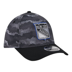 NHL New York Rangers New Era Zero Dark 39THIRTY Flex Hat - Black