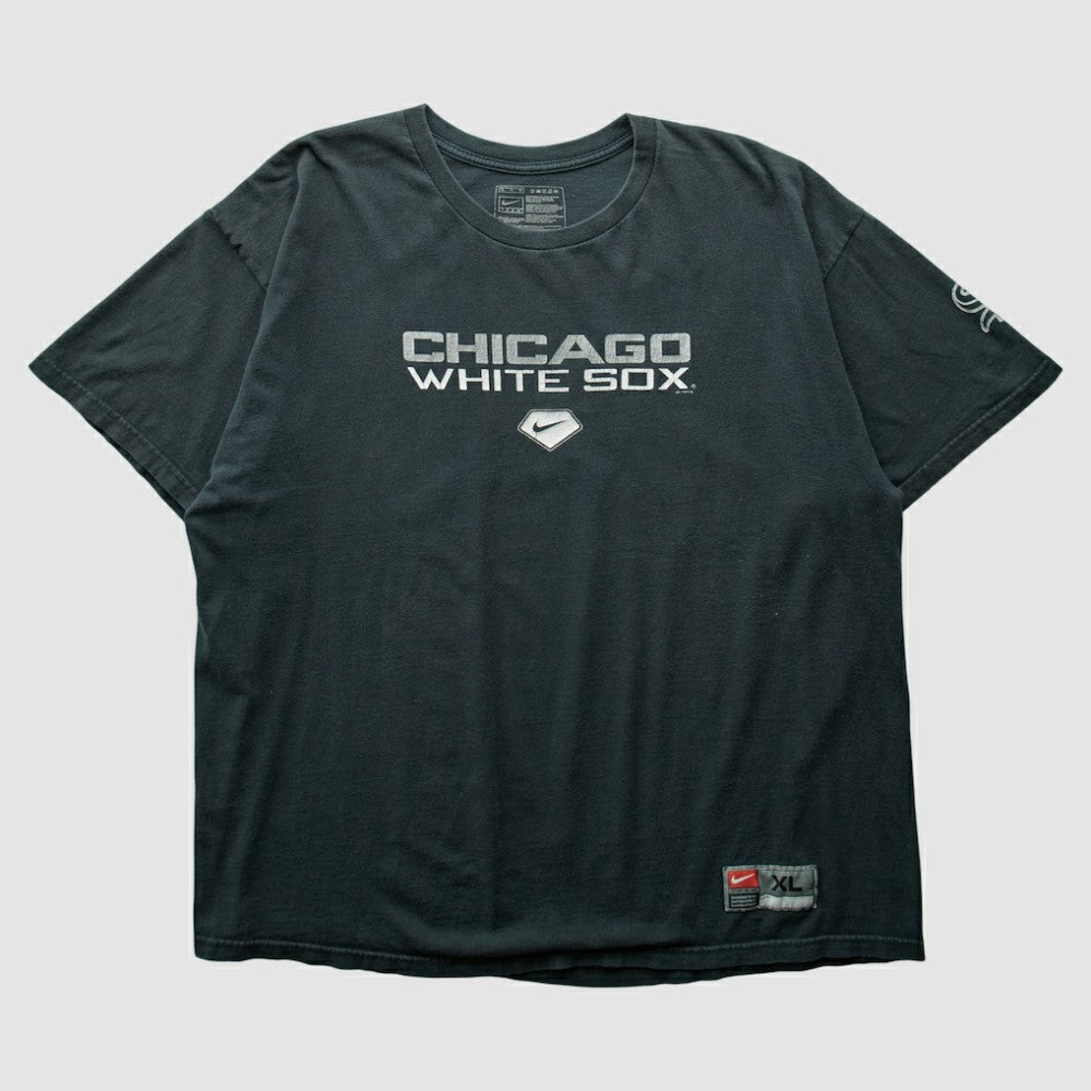 Chicago White Sox Nike 2000s T-shirt - Black - 2XL by Fanatics Real Vintage T-shirts