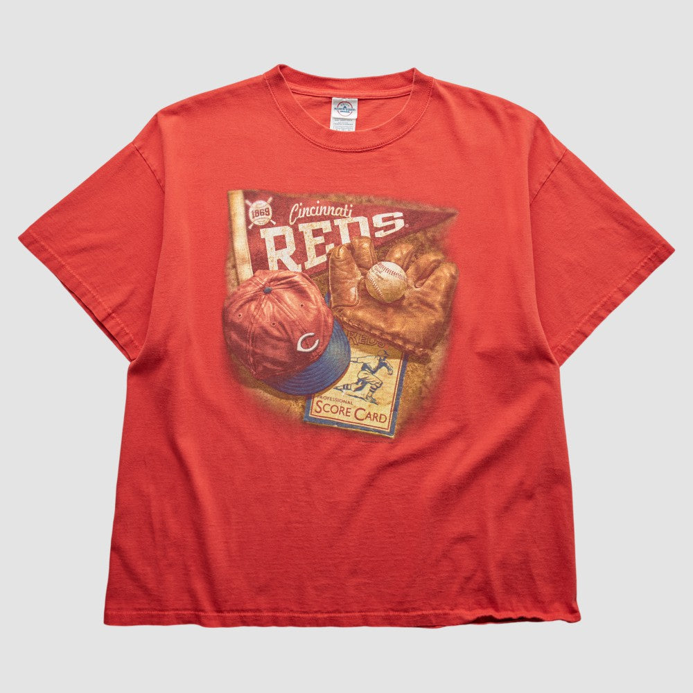 Cincinnati Reds 2000s T-shirt - Red - M by Fanatics Real Vintage T-shirts