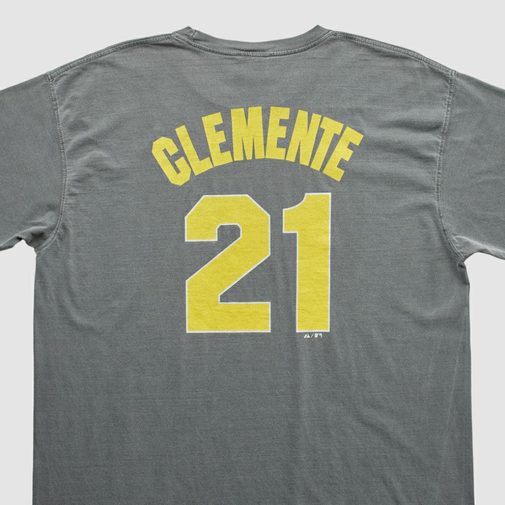 Pittsburgh Pirates Majestic 2010s T-shirt - Dark Heather Gray - XL by Fanatics Real Vintage T-shirts