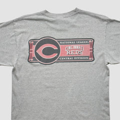 Cincinnati Reds Nike 2000s T-shirt - Heather Gray - S by Fanatics Real Vintage T-shirts