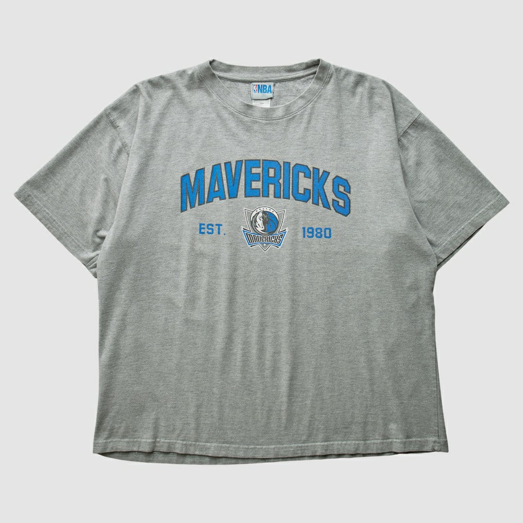 Dallas Mavericks NBA 2000s T-shirt Heather Gray Vintage
