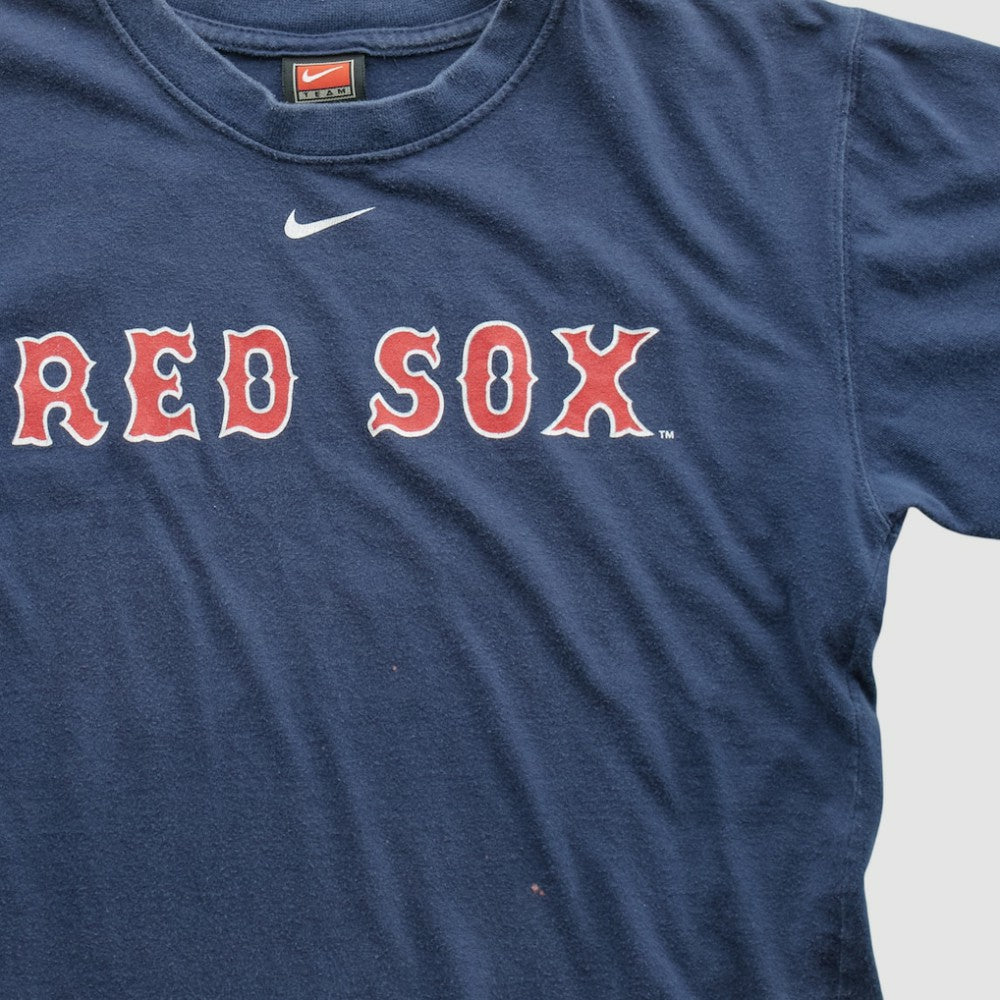 Boston Red Sox Nike 2000s T-shirt - Navy - XS by Fanatics Real Vintage T-shirts