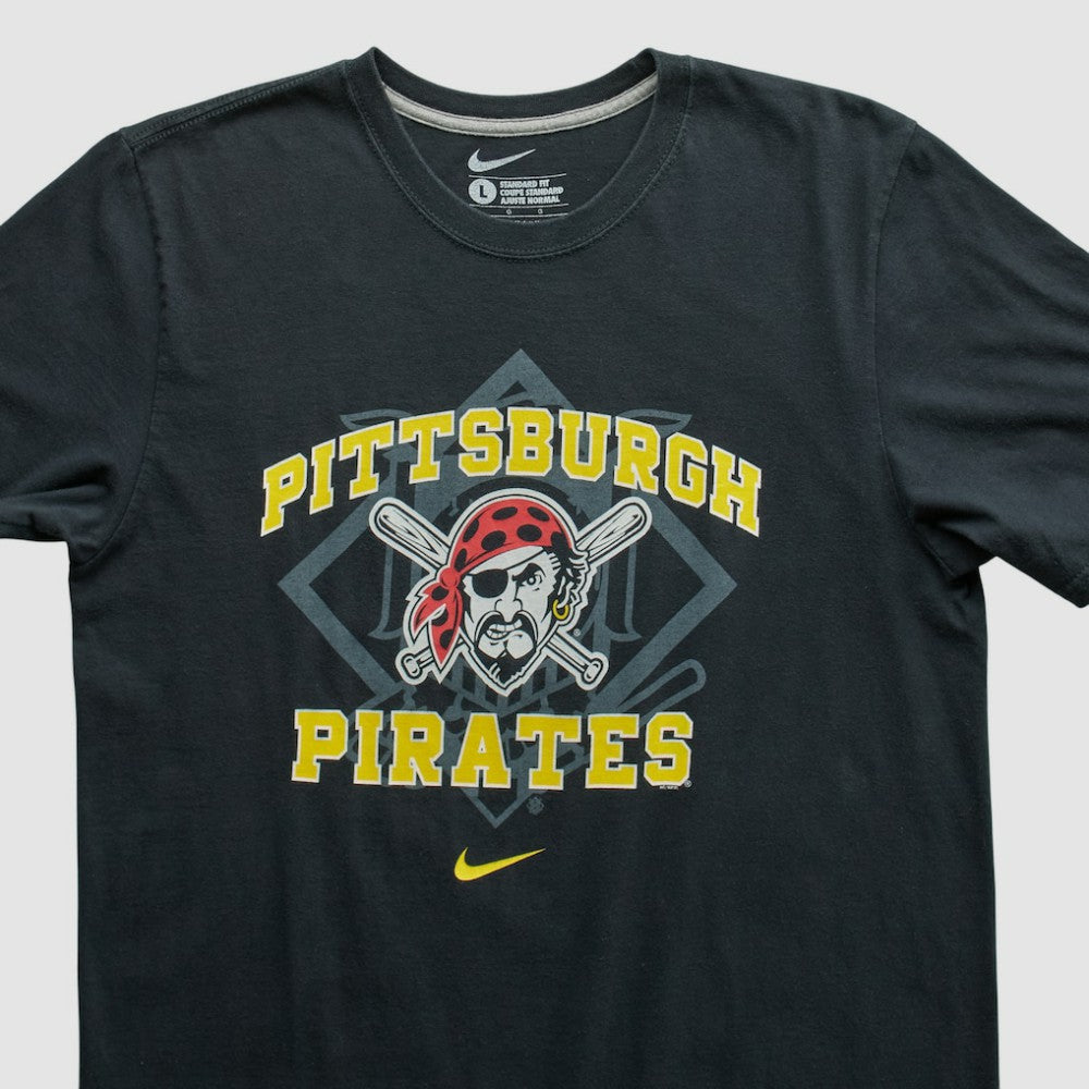 Pittsburgh Pirates Nike 2010s T-shirt - Black - M by Fanatics Real Vintage T-shirts
