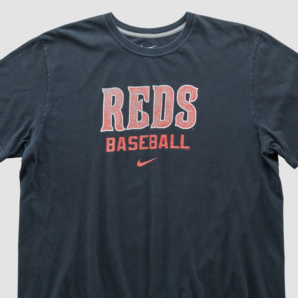 Cincinnati Reds Nike 2010s T-shirt - Navy - L by Fanatics Real Vintage T-shirts