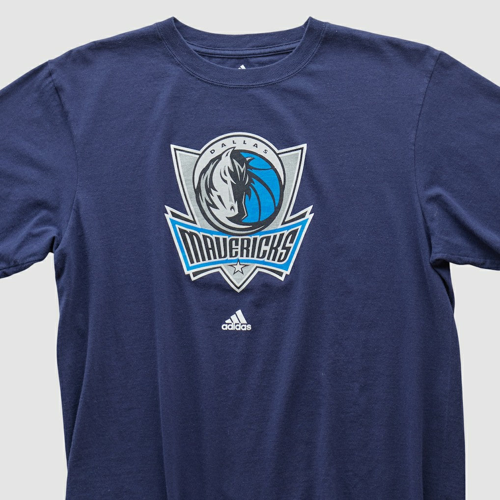 Dallas Mavericks 2000s T-shirt Navy Vintage