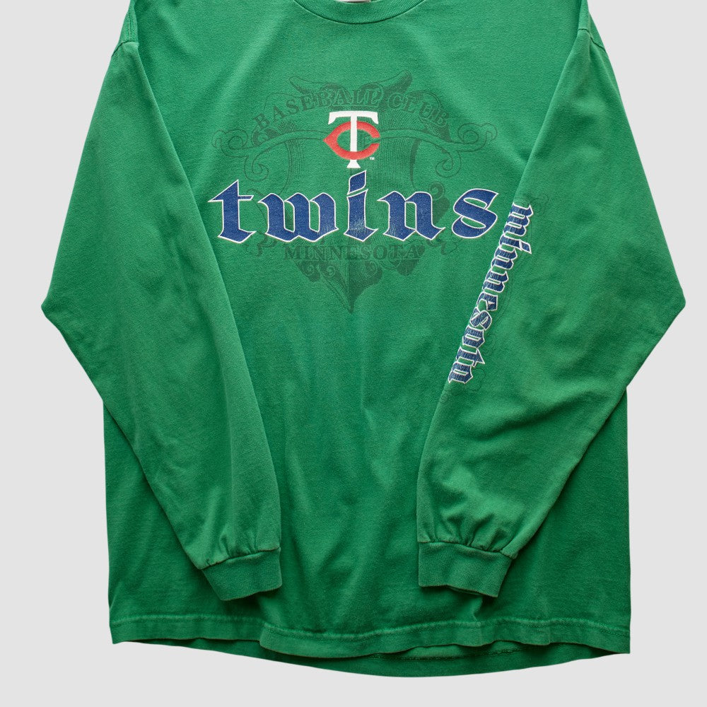 Minnesota Twins Genuine Merchandise 2000s Long Sleeve T-shirt - Green - L by Fanatics Real Vintage T-shirts