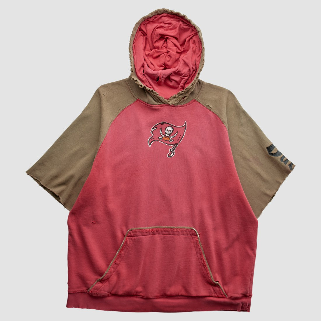 Tampa Bay Buccaneers Reebok 2000s Hooded Pullover Sweatshirt Red Vintage
