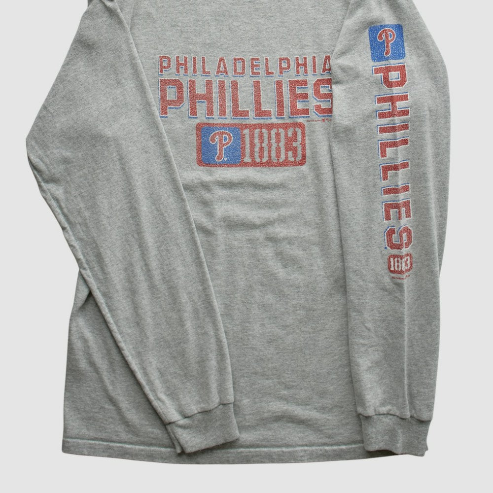 Philadelphia Phillies Gear For Sports 2000s Long Sleeve T-shirt - Heather Gray - S by Fanatics Real Vintage T-shirts