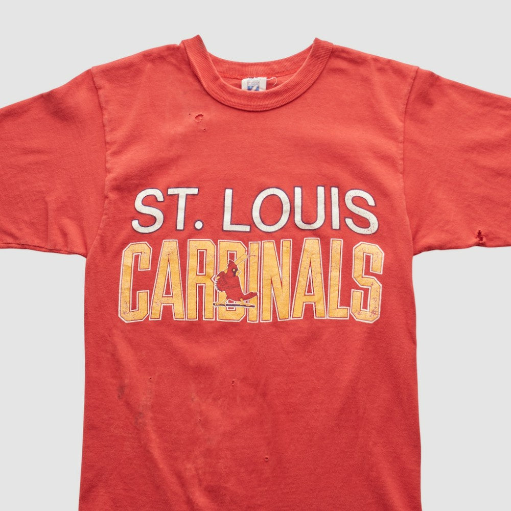 St. Louis Cardinals Logo 7 90s T-shirt - Red - S by Fanatics Real Vintage T-shirts