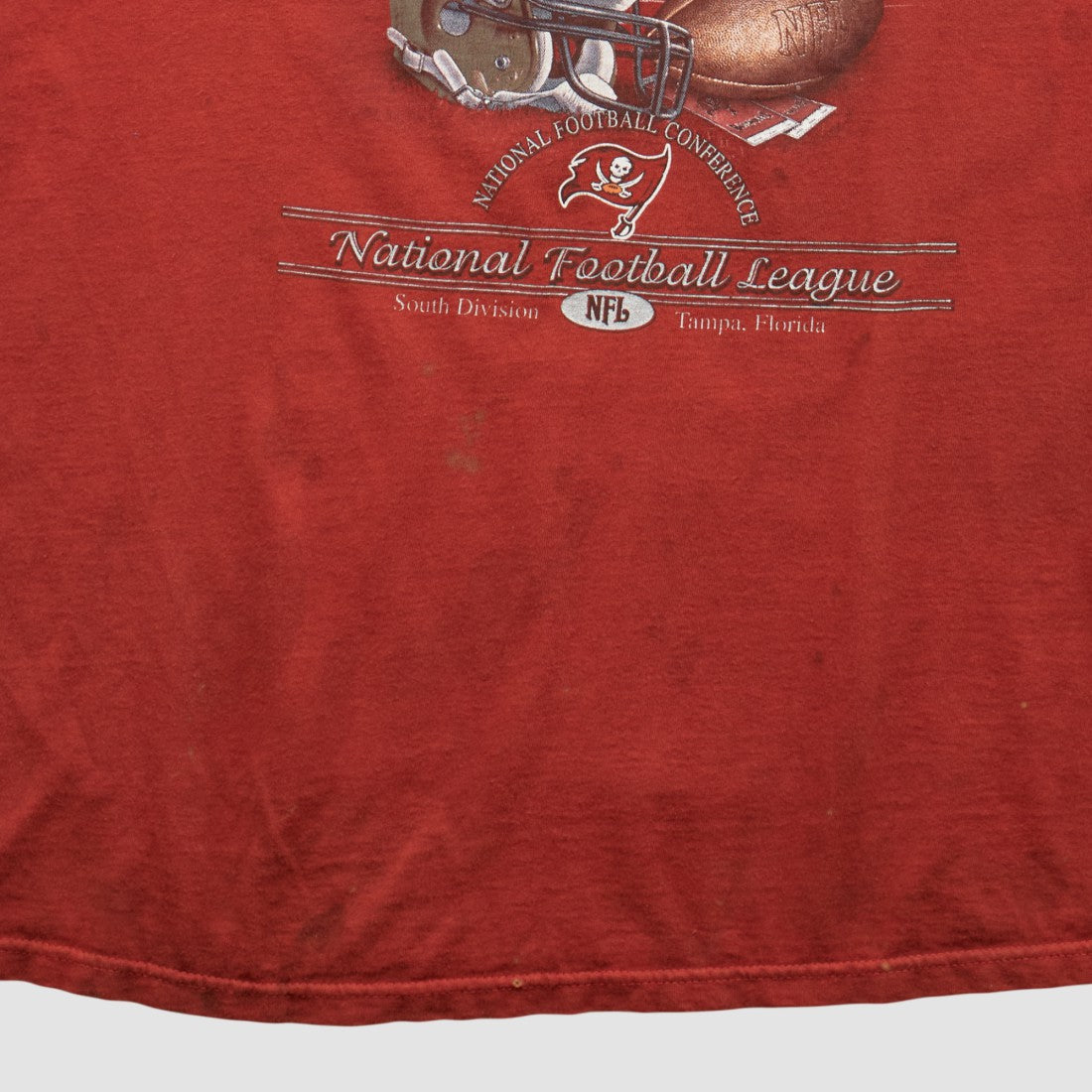 Tampa Bay Buccaneers NFL 2000s T-shirt Red Vintage