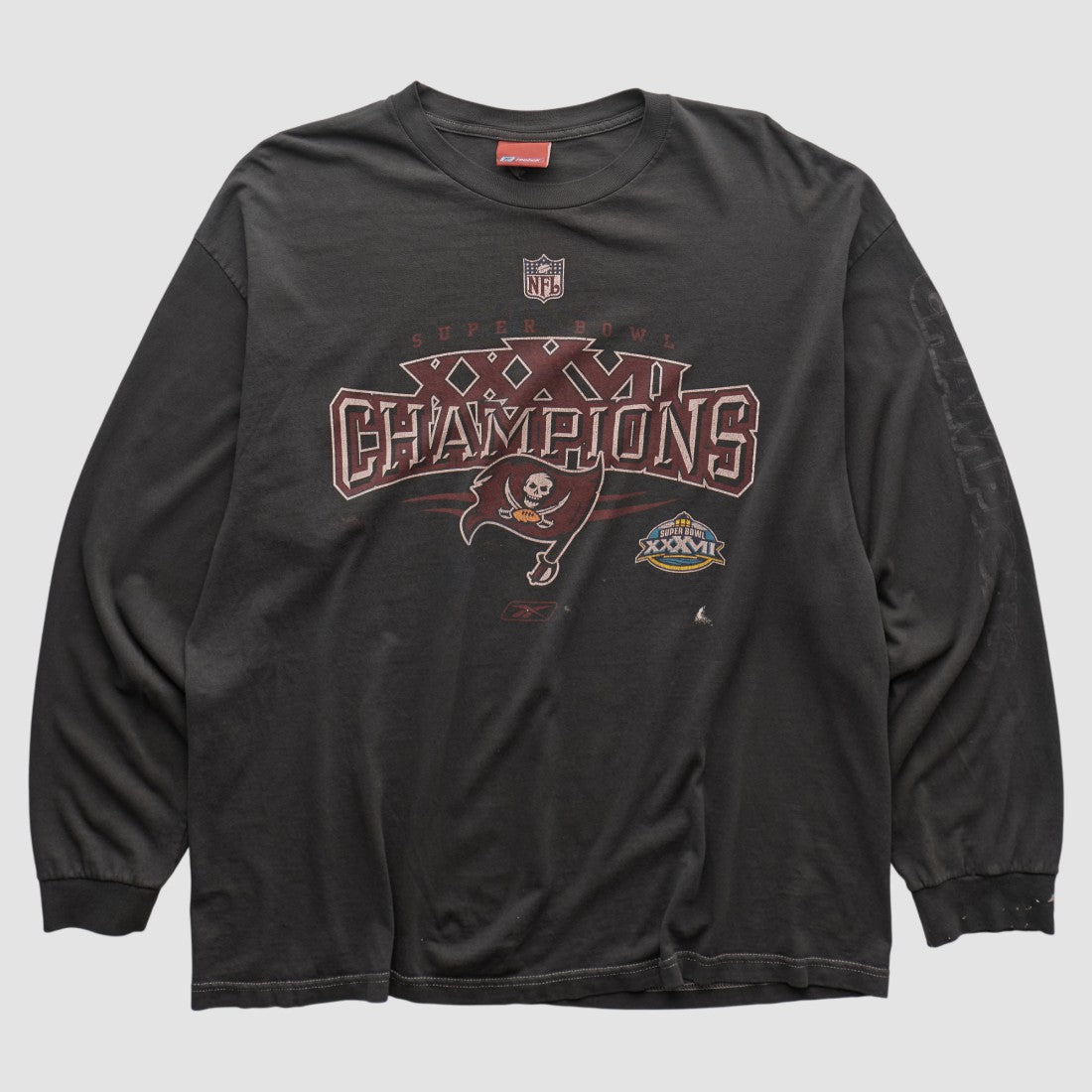 Tampa Bay Buccaneers Reebok 2003 Long Sleeve T-shirt Black Vintage