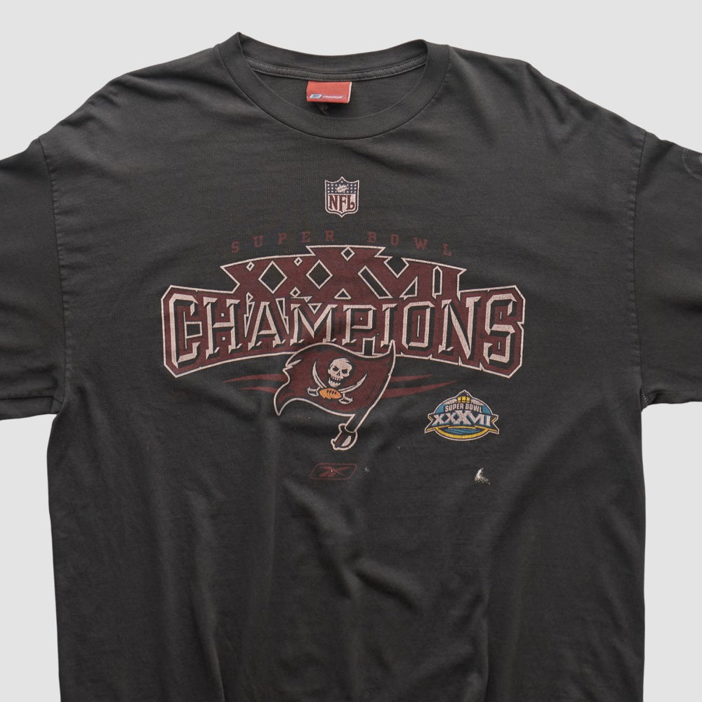 Tampa Bay Buccaneers Reebok 2003 Long Sleeve T-shirt Black Vintage