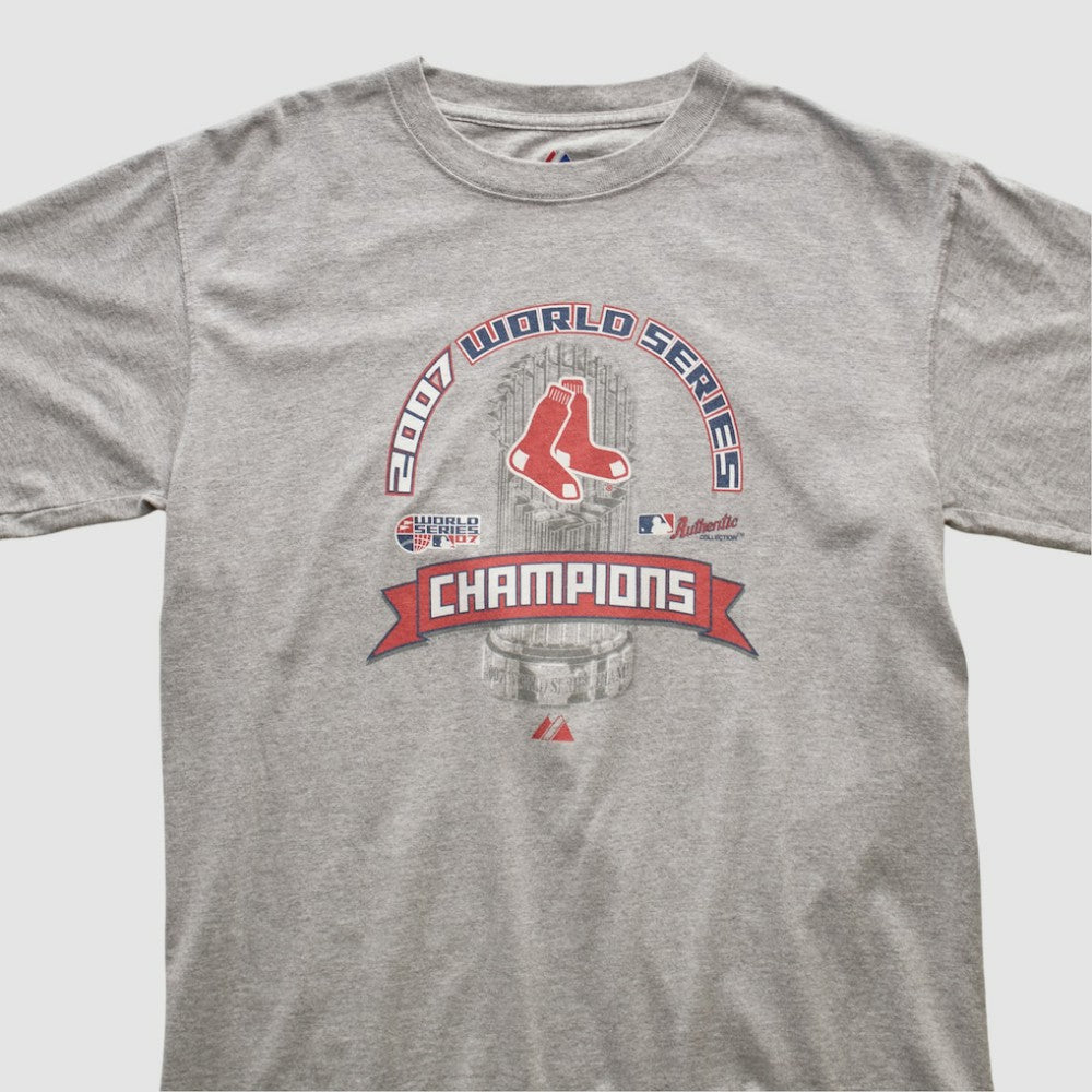 Boston Red Sox Majestic 2007 T-shirt - Heather Gray - M by Fanatics Real Vintage T-shirts