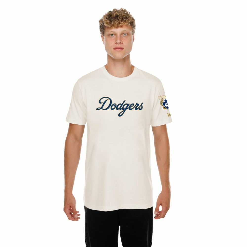 Los Angeles Dodgers New Era 2026 Gold Collection Logo & Patch T-Shirt - Cream T-shirts