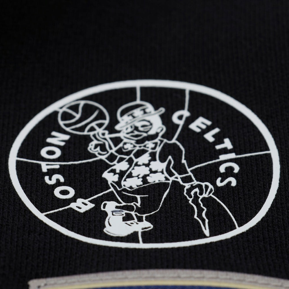 Boston Celtics Women's Hardwood Classics Script Lightweight Sweatshirt Black