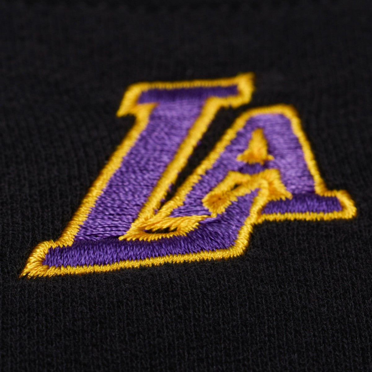 Los Angeles Lakers Women's Hardwood Classics Script Lightweight Sweatshirt Black