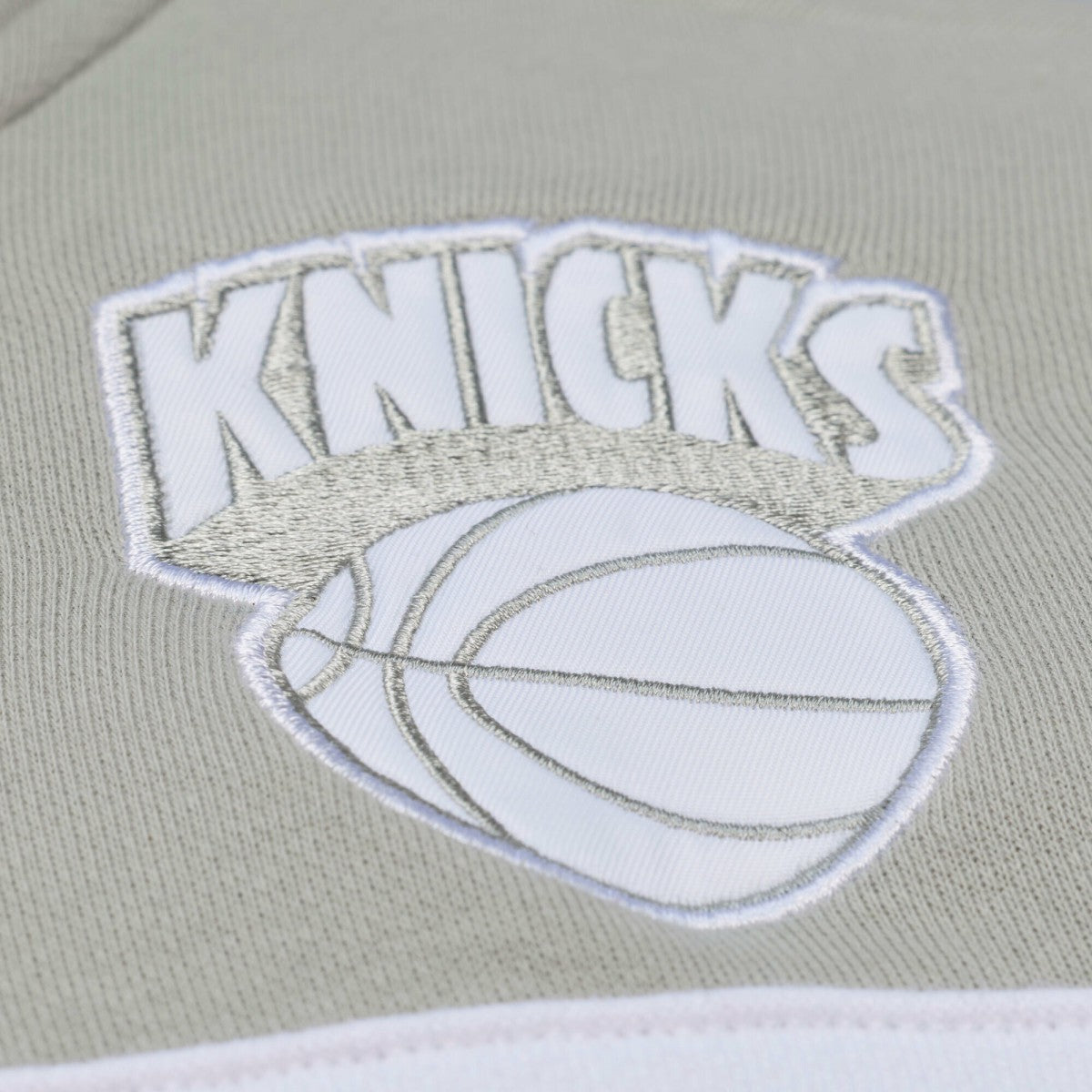 New York Knicks Thunderstorm Head Coach Quarter-Zip Jacket Blue