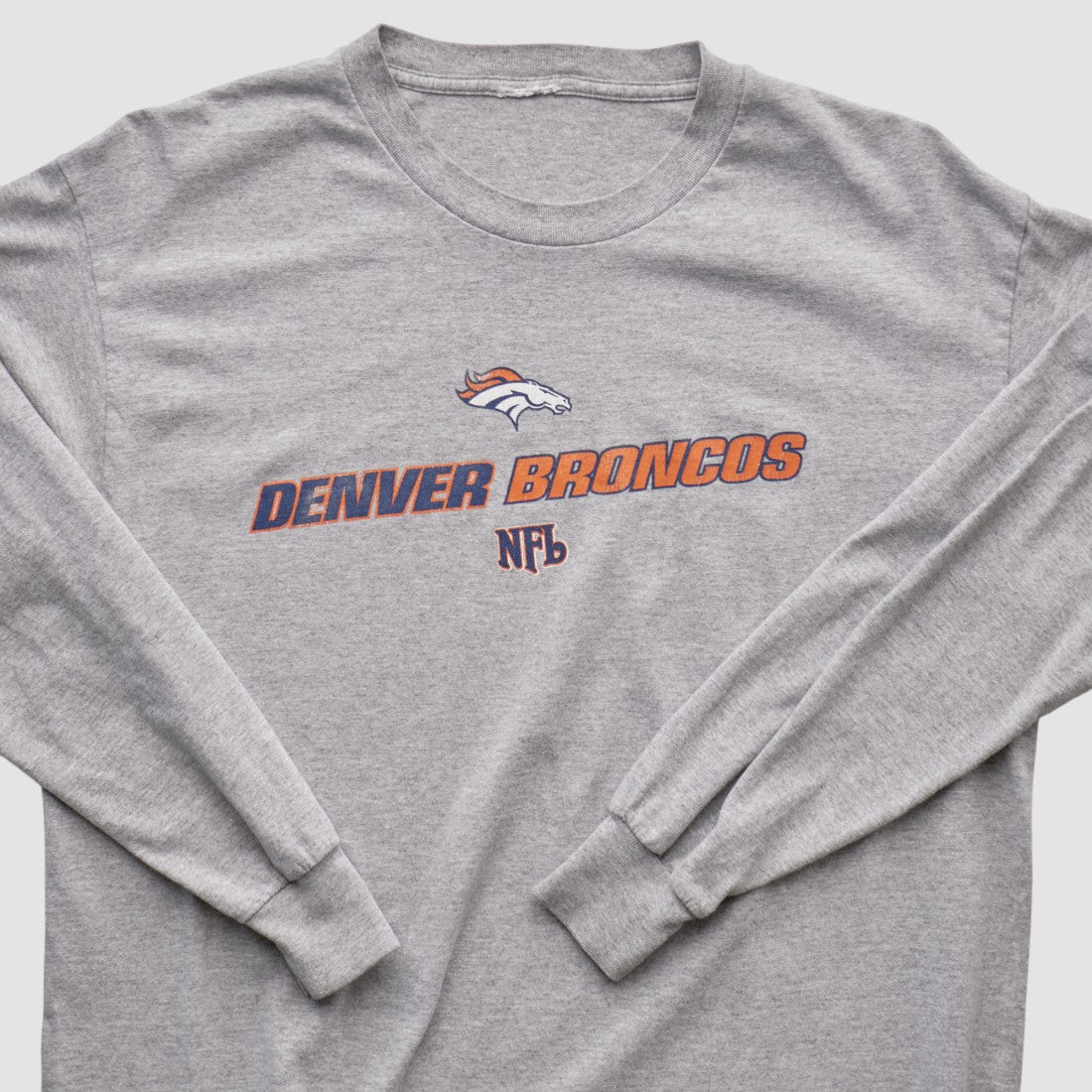 Denver Broncos 2000s Long Sleeve T-shirt Heather Gray Vintage