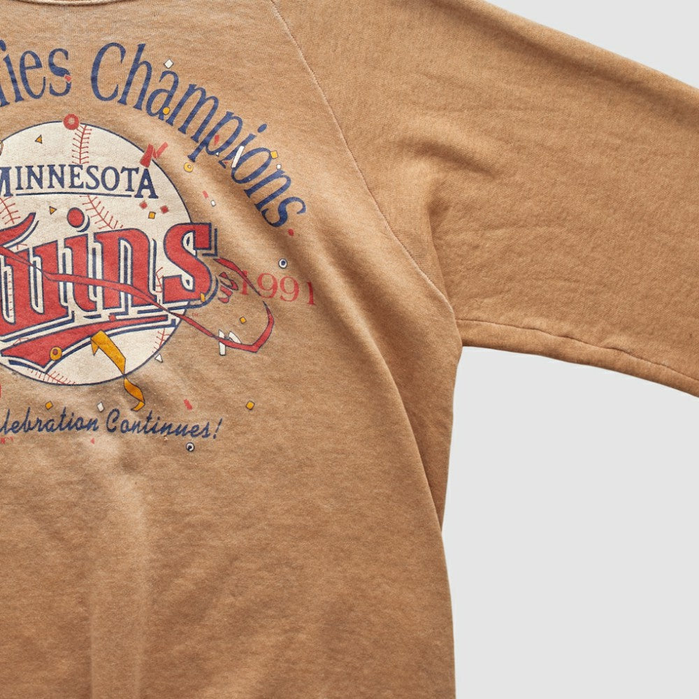 Minnesota Twins 1991 Pullover Sweatshirt - Tan - M by Fanatics Real Vintage Pullover