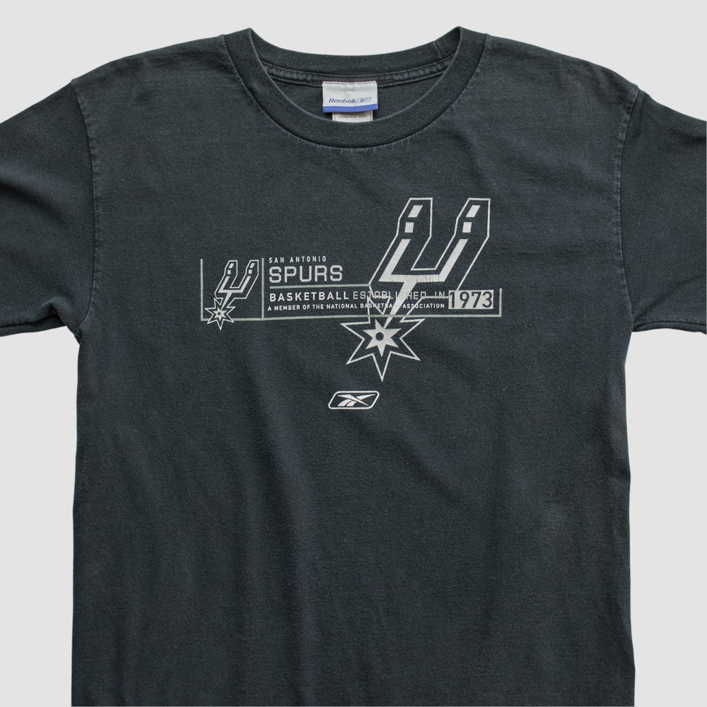 San Antonio Spurs Reebok 2000s Long Sleeve T-shirt Black Vintage