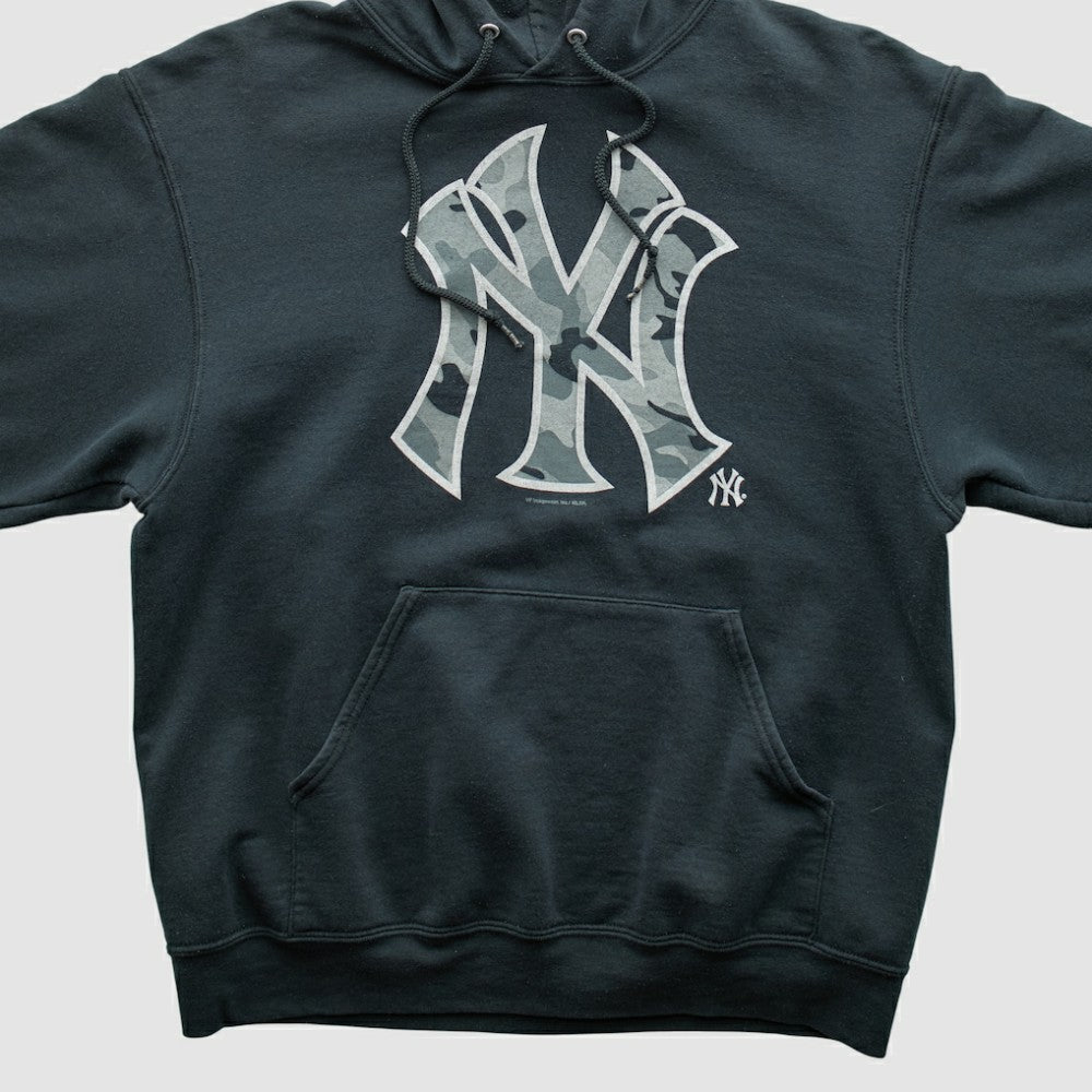 New York Yankees Genuine Merchandise 2010s Hooded Pullover Sweatshirt - Black - XS by Fanatics Real Vintage Pullover