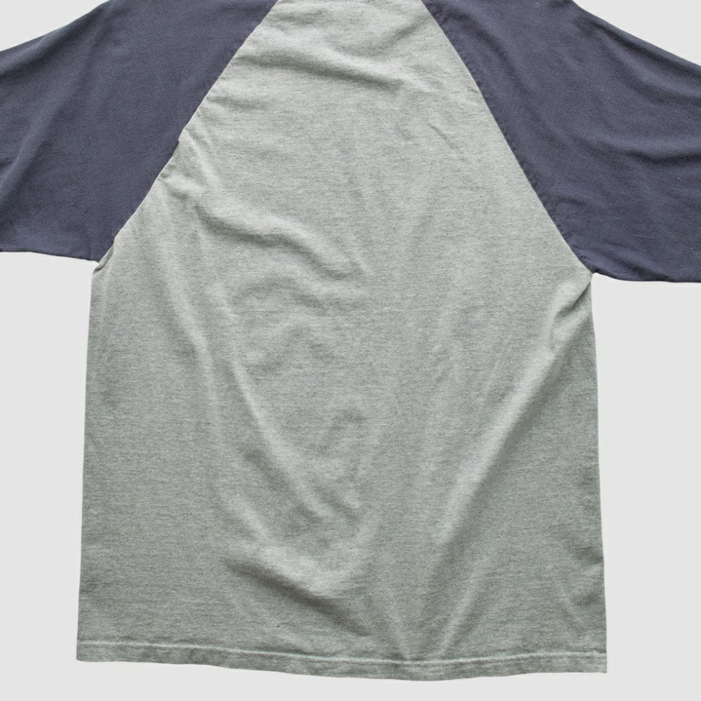 Chicago Cubs Majestic 2000s T-shirt - Heather Gray - M by Fanatics Real Vintage T-shirts