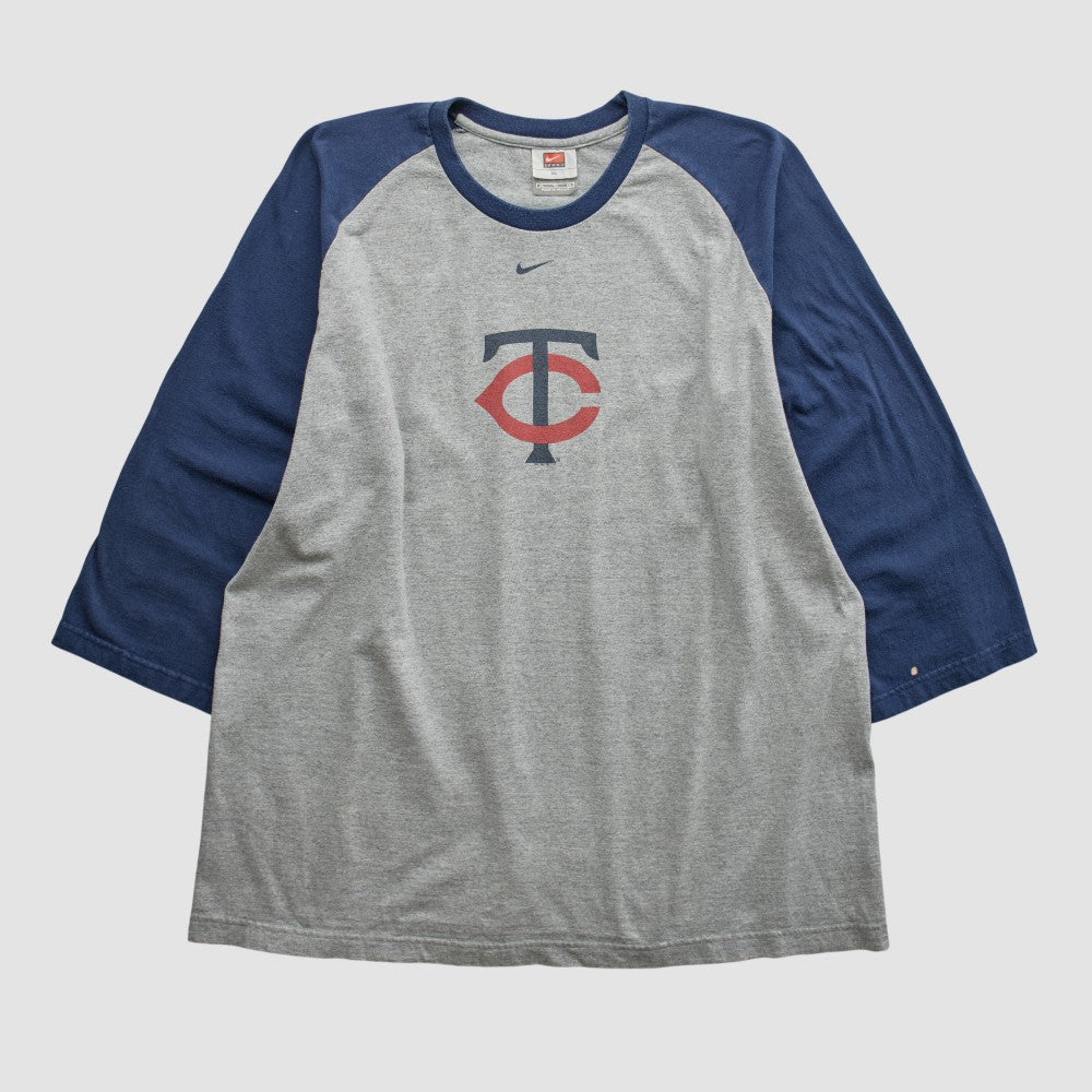 Minnesota Twins Nike 2000s T-shirt - Heather Gray - 3XL by Fanatics Real Vintage T-shirts